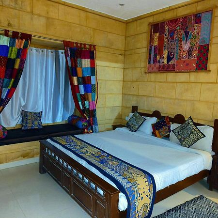 Hotel Heritage Haveli Джайсалмер Екстер'єр фото
